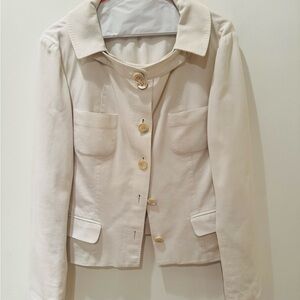 Fuentecapala Cream linen Blazer. 
Size 10/M.
Gorgeous button details in front.